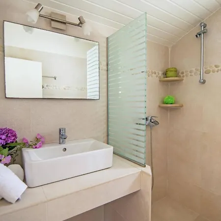 Petroula By * Agios Stefanos Kassiopi