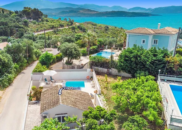 Petroula By Villa